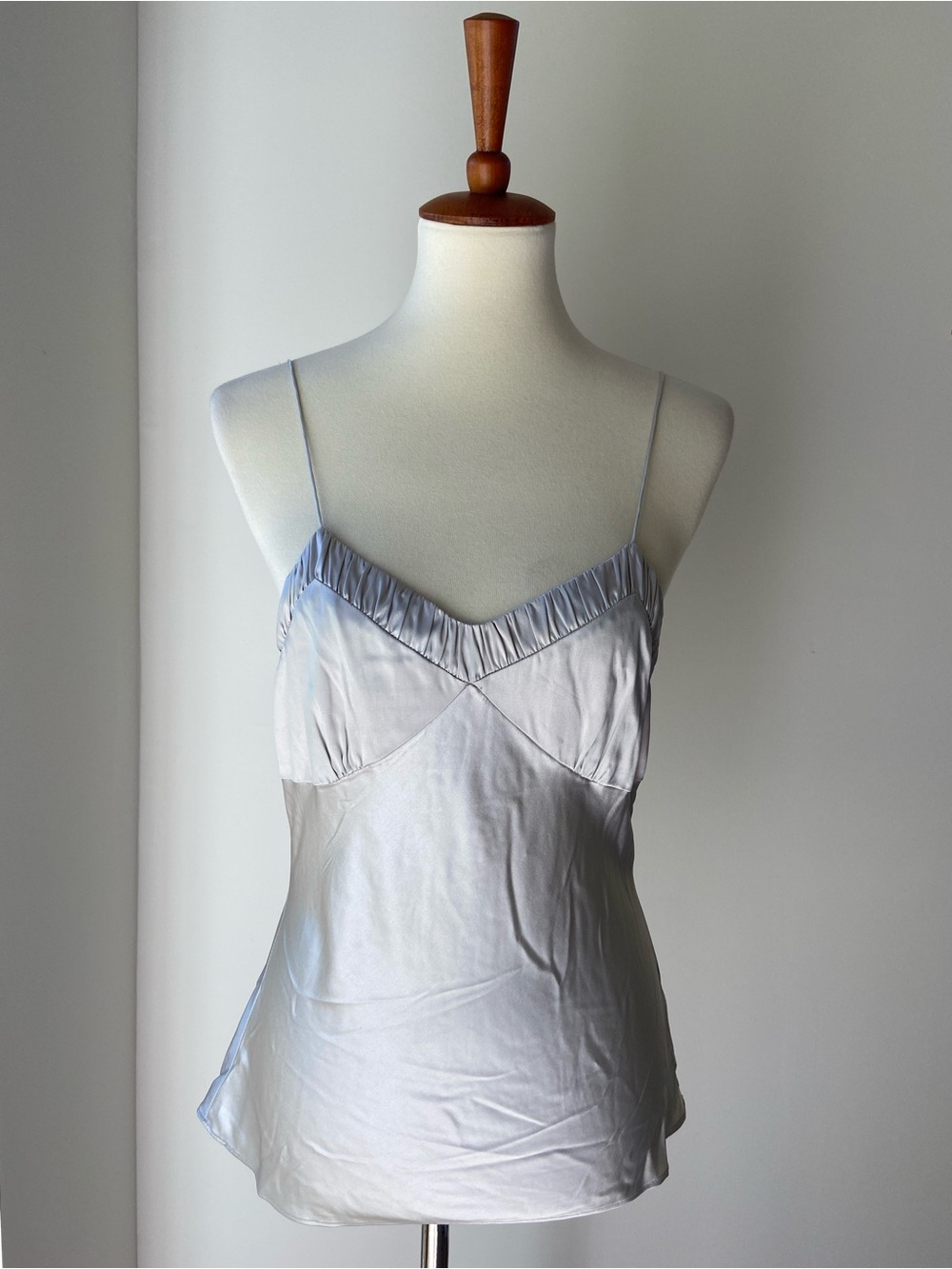Vintage Club Monaco Light grey silk V-Neck camisole